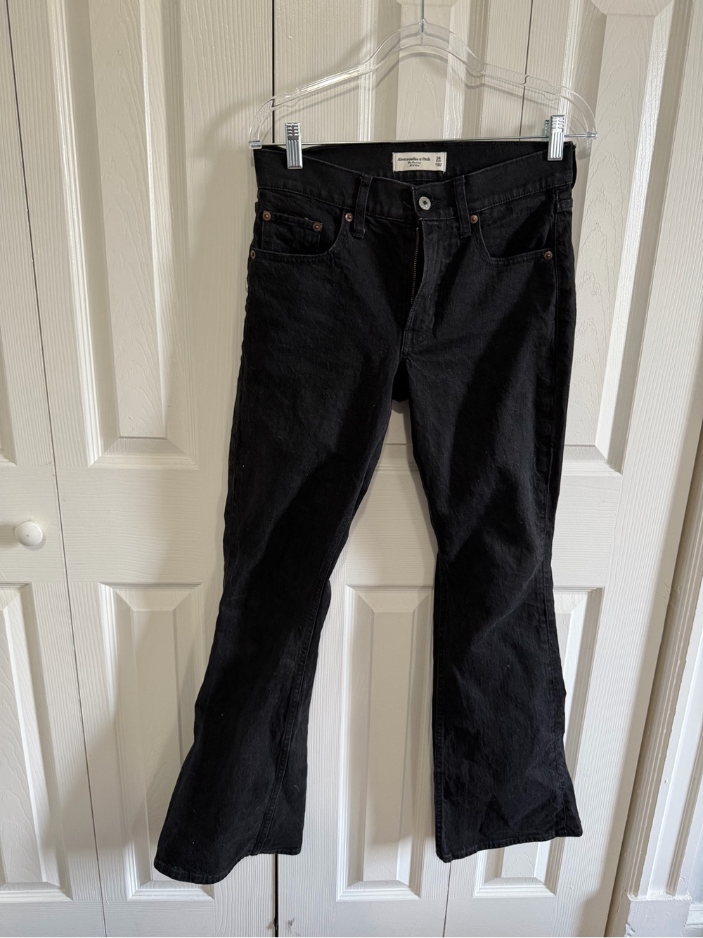 Abercrombie & Fitch The Bootcut Mid Rise Black 26 Short - Picture 2 of 5